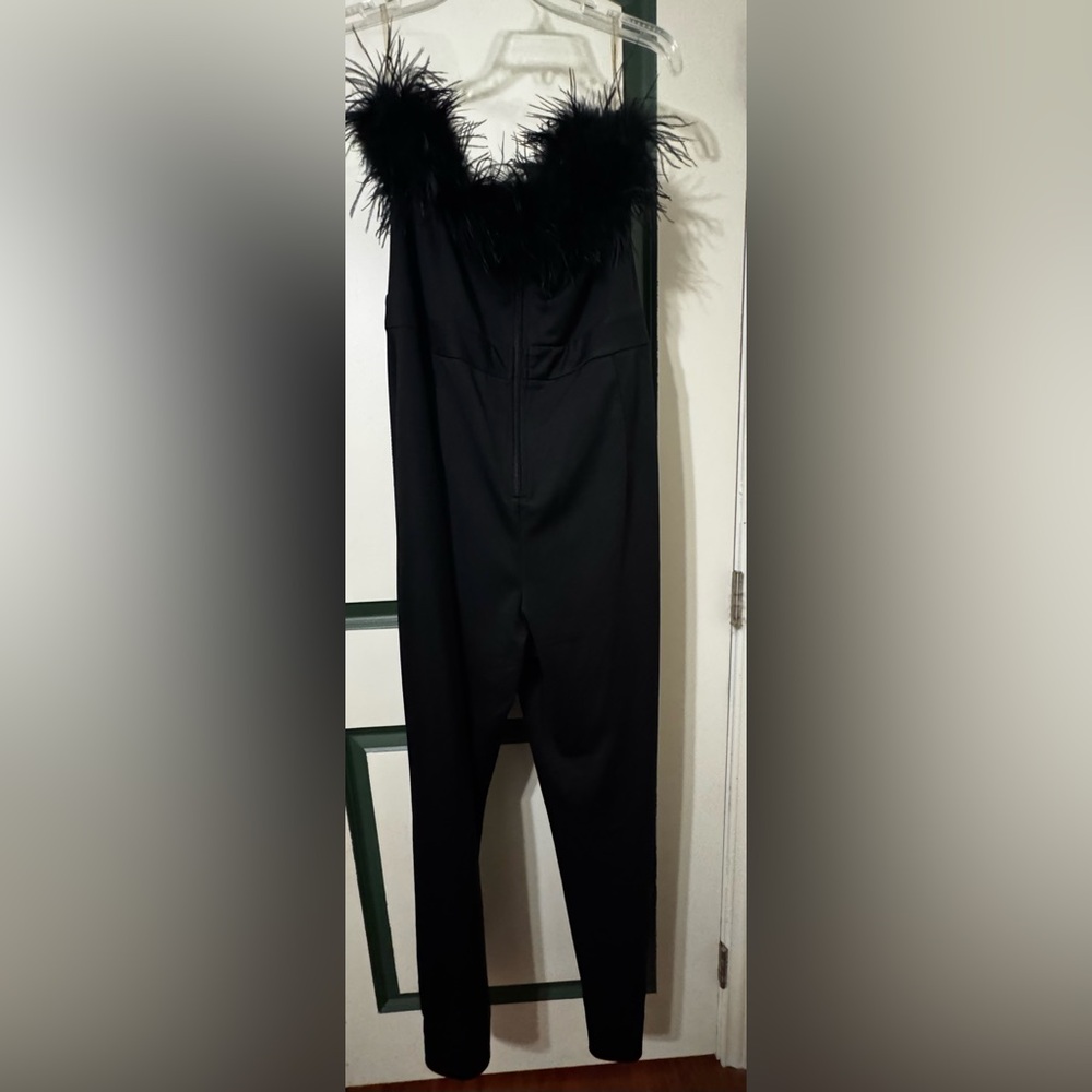 Fashion Nova Amber Feather Jumpsuit - Black 2X - Picture 3 of 4